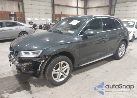 2018 Audi Q5 2.0T Premium/2.0T Tech Premium z USA, uszkodzony, nr VIN WA1BNAFY4J2233408